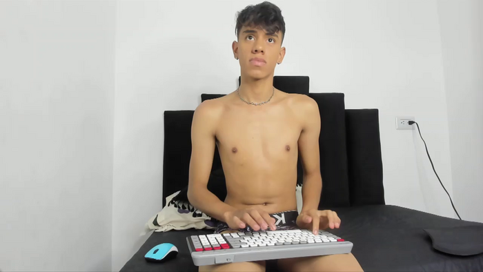 MarcoAlexLatino