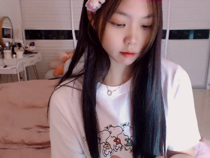 -Lucky_Girl