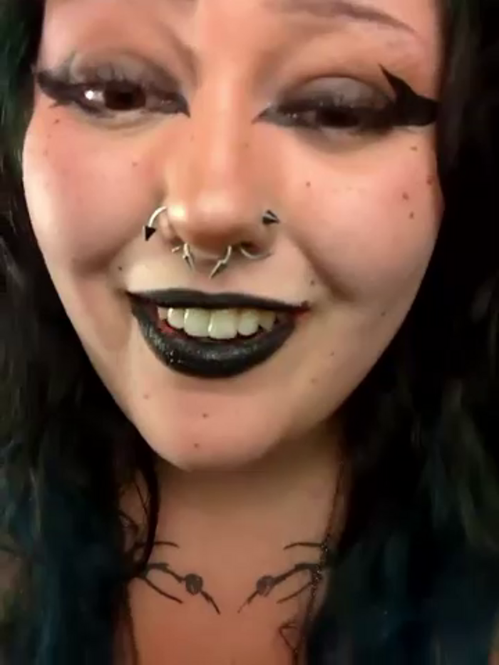 Cutegothcrybabyx