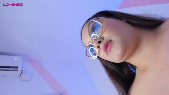 isabella_whiithe