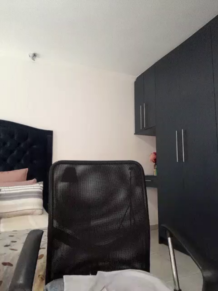 VeryGoodBadGirl1