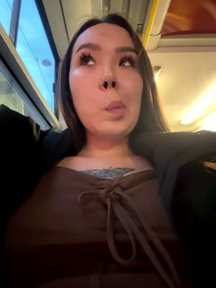 Asian_Asami