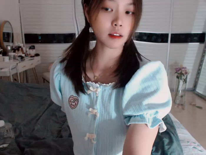 -Lucky_Girl