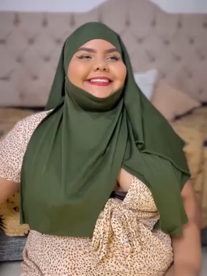 _Shara_Handal_
