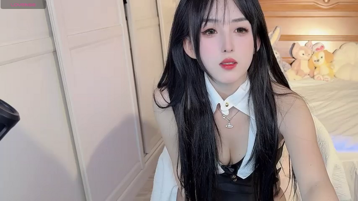 camellia-yi