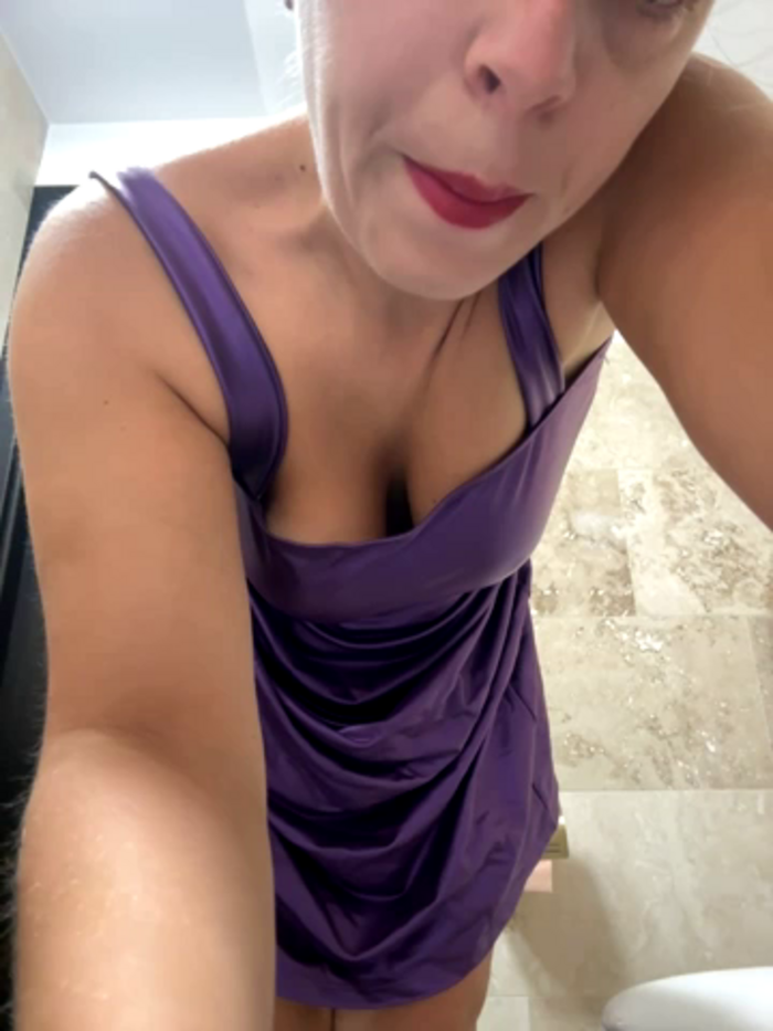 ladywithbigass