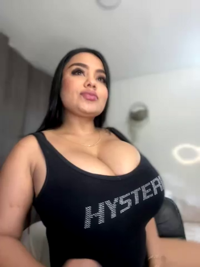 valeria2019hot