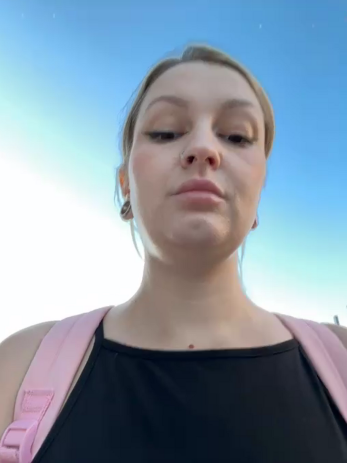 Teya_moon_