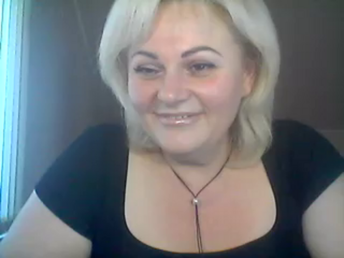ValeriHoney38
