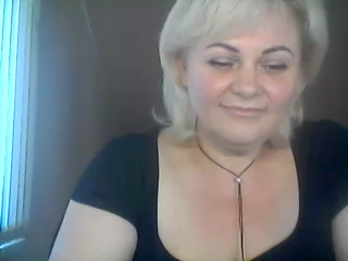 ValeriHoney38