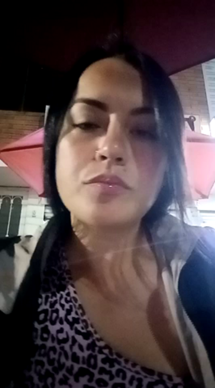 Lesly_10-