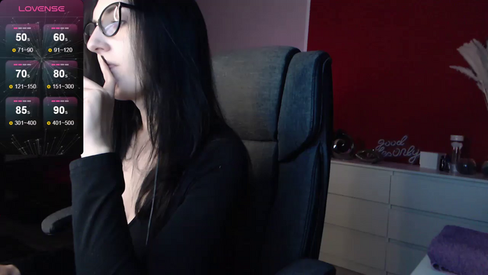 Alina_Lamour
