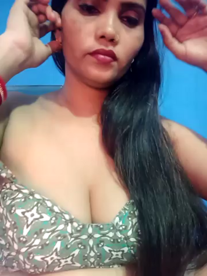 Hotty_sonia36
