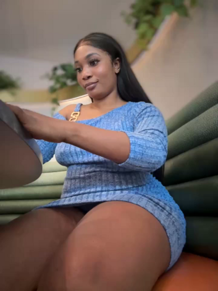 __Nessa__