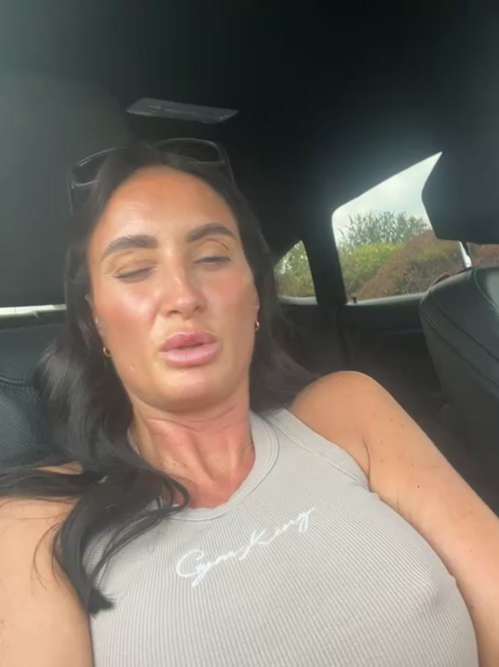 busty-milf-harper