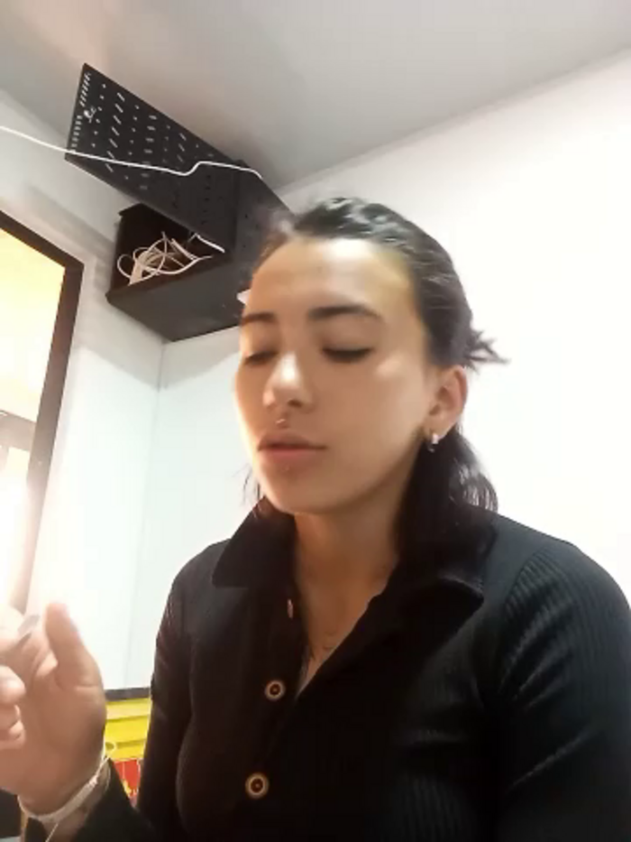 Hanniee__