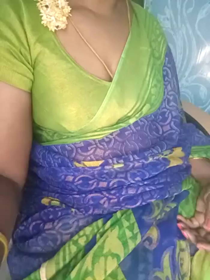 Tamil-hotwife