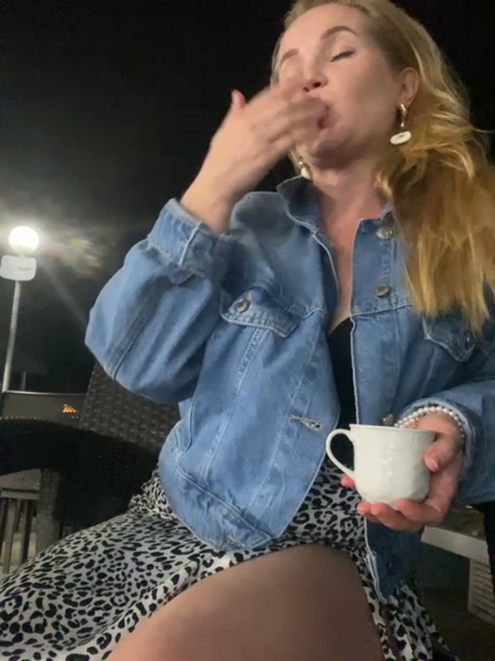 Lady__Maria