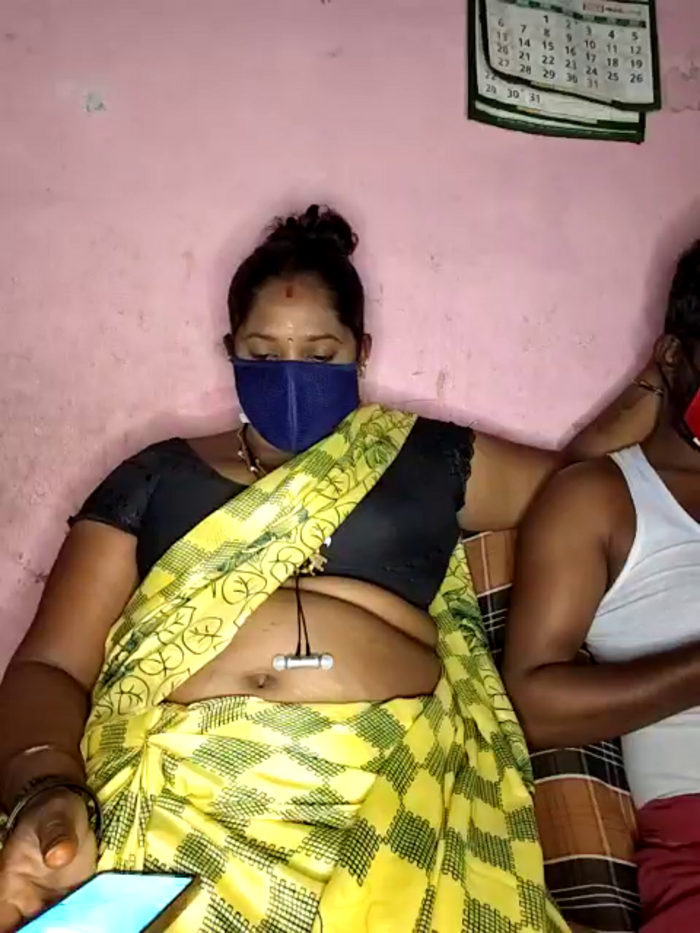 tamilvillagecouple1