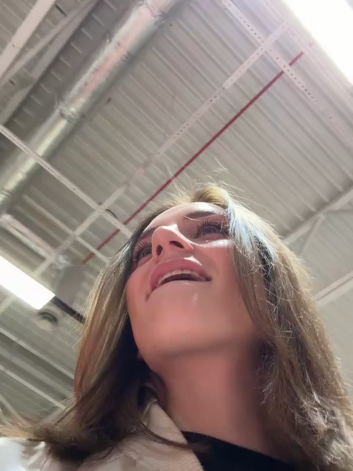 -AngelAri-