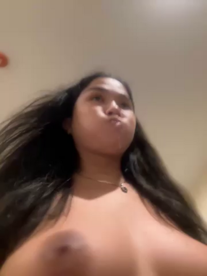 Bella_nasty69