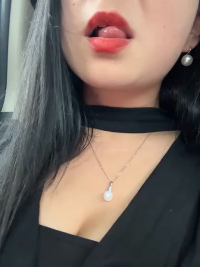 Q-Babyy