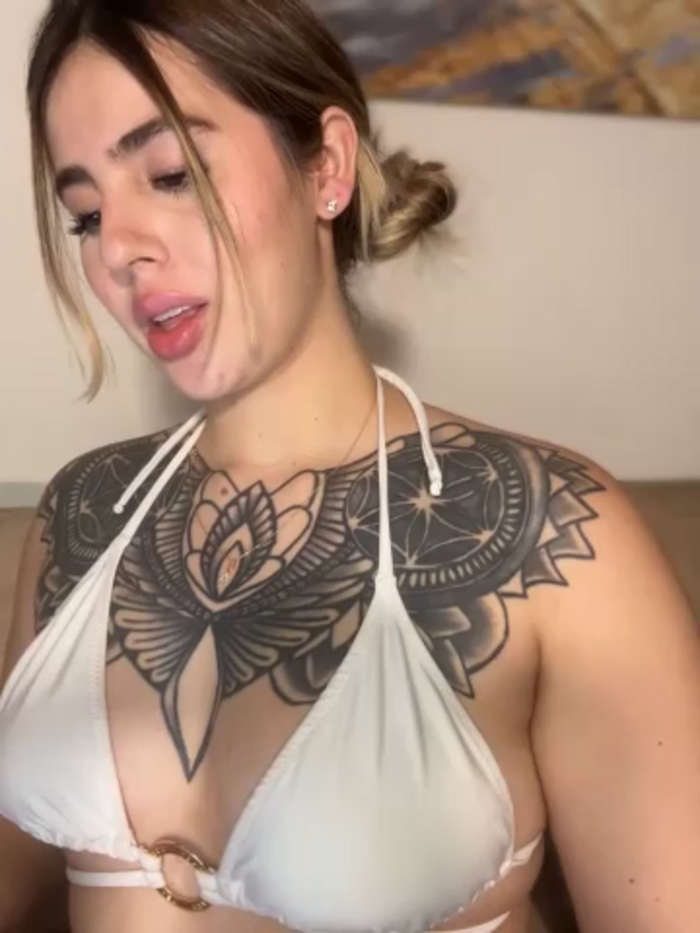 ValerieHilton