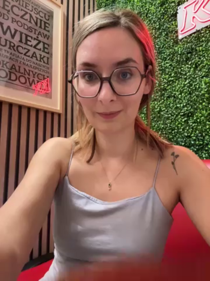 The_Snowwhitee