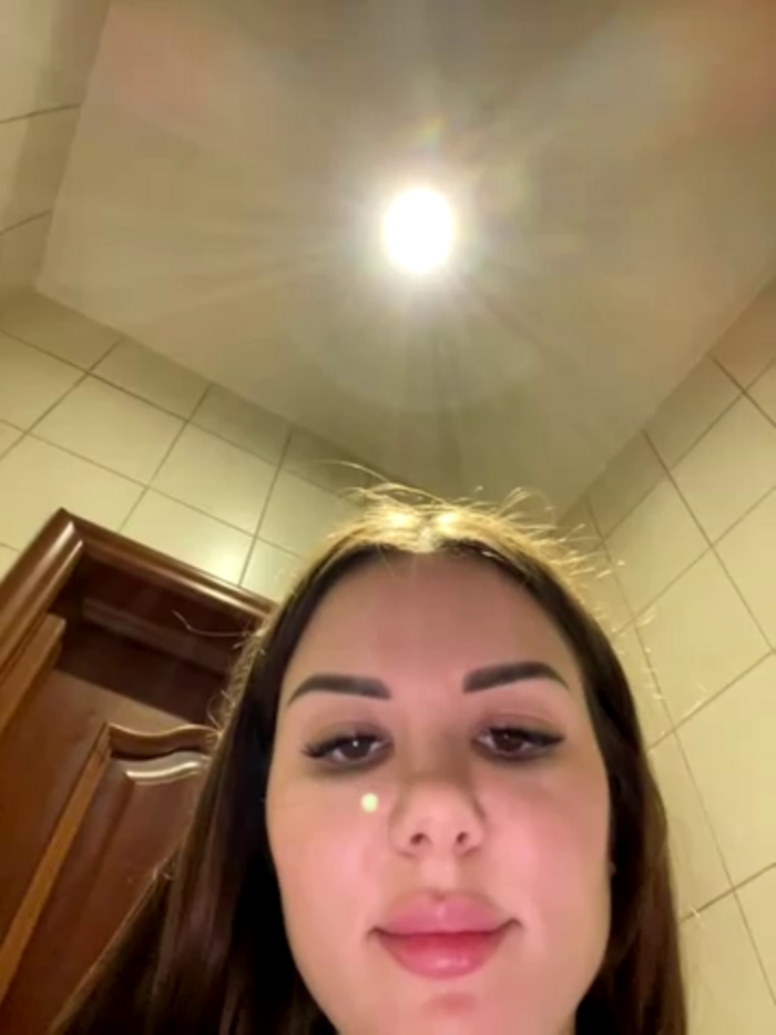 Alina_Vibe_Me