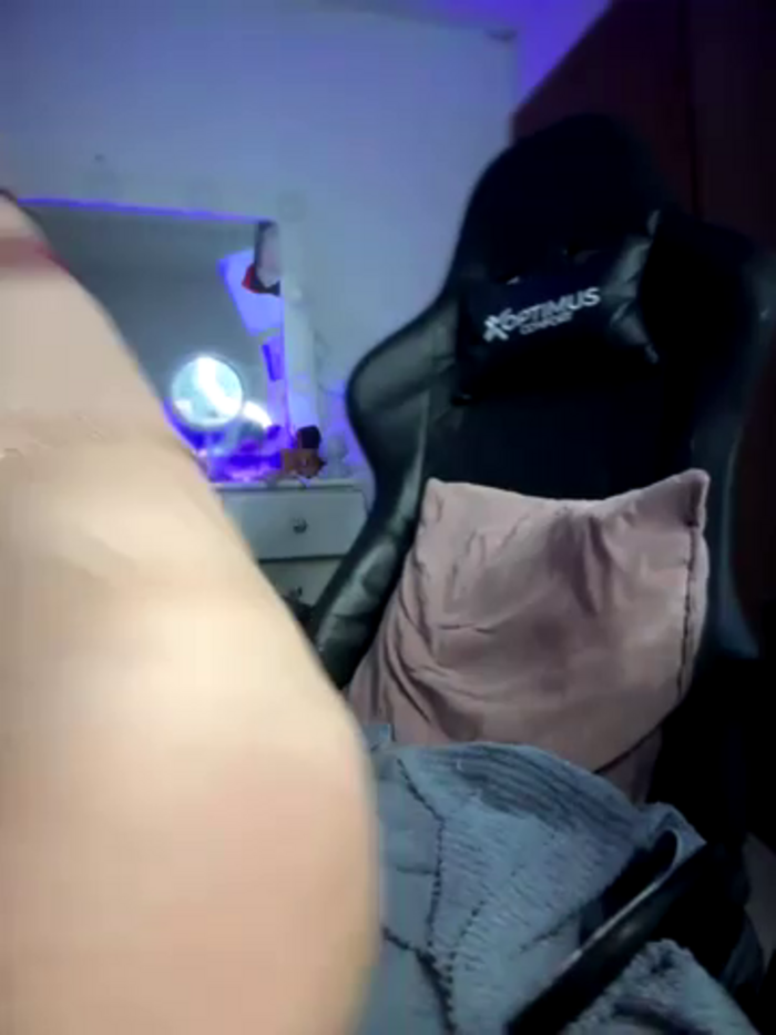 horny_roomiess