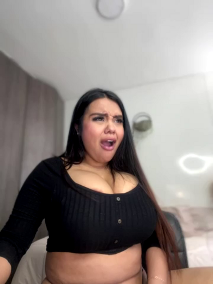 valeria2019hot