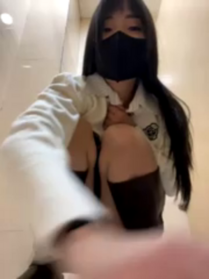 Asia-Lynn