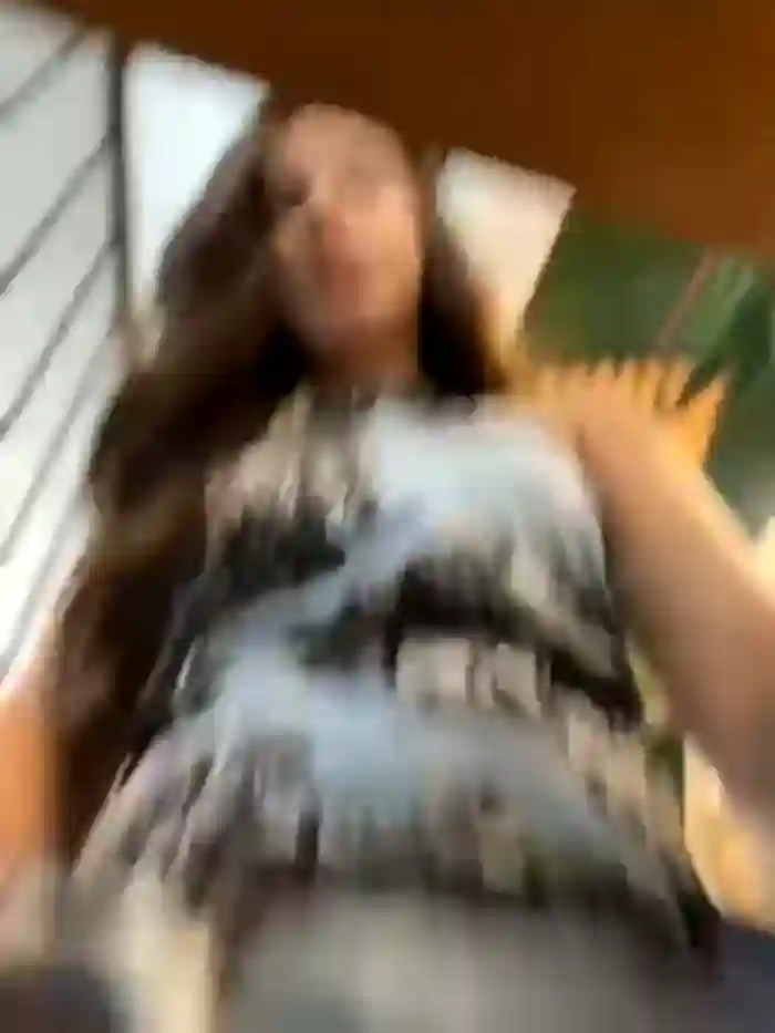 2024/10/10/stripchat-littledoll___-16-23-01
