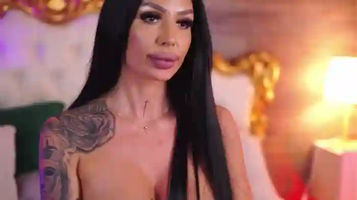 2024/10/10/stripchat-raquellevon-00-42-59