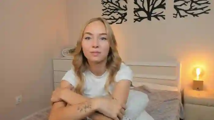 2024/10/10/stripchat-veronabuoy-23-29-58