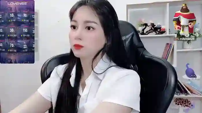 2024/10/10/stripchat-_nana_20-07-57-09