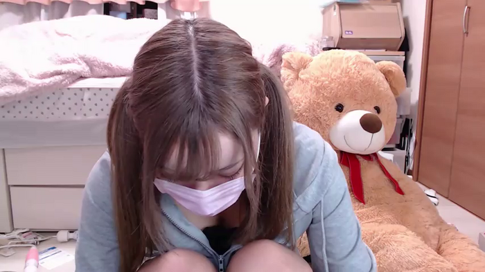 _chanMOMO_