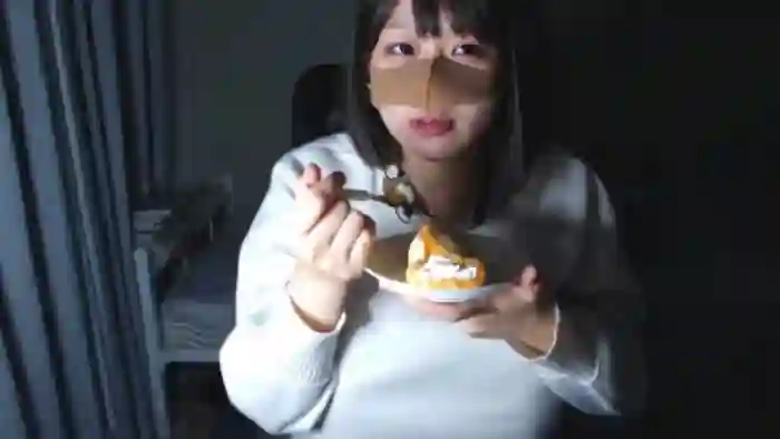 2024/10/10/stripchat-izumi__123-16-04-17