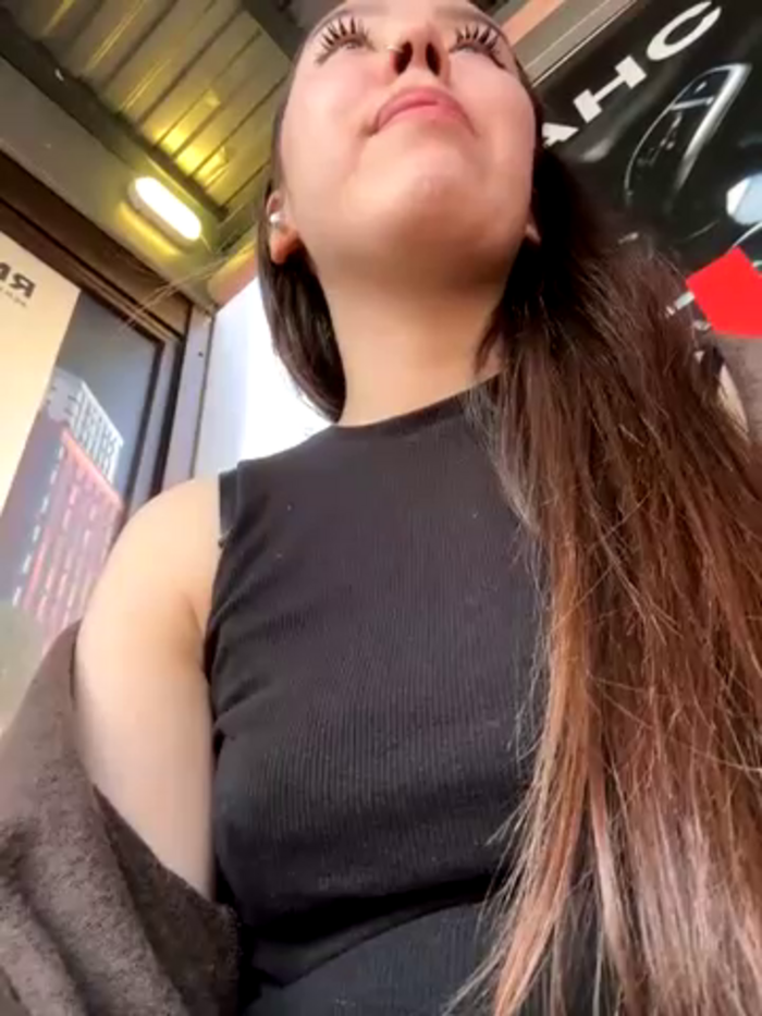 Asian_Asami