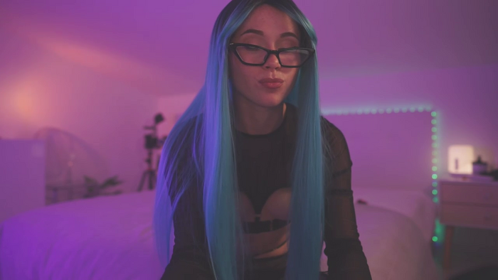 Sarah_Pink