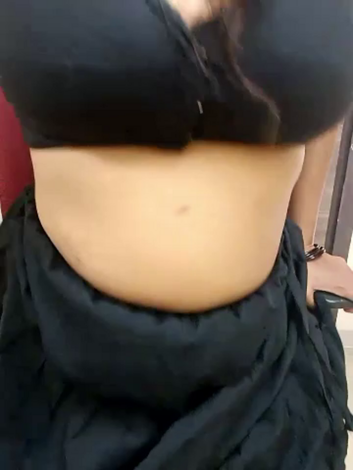 kaamuk_shweta