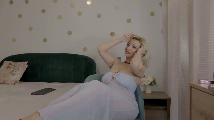 ClassyTinaa