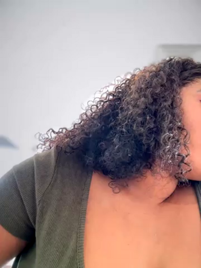 __Nessa__