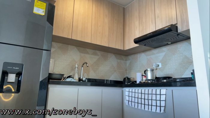 zoneboys_