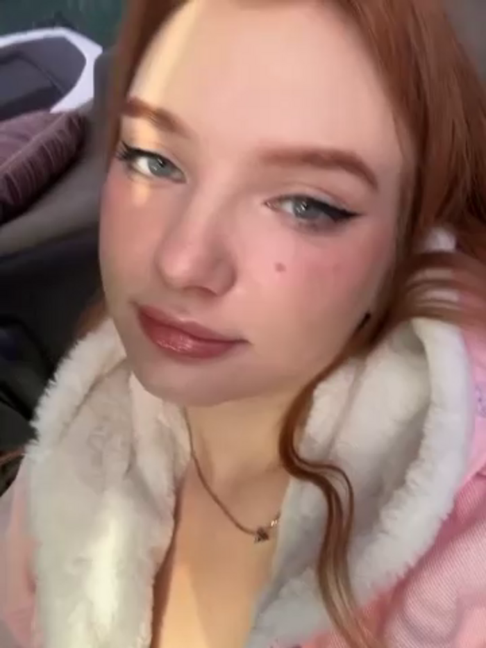 AmmyHot