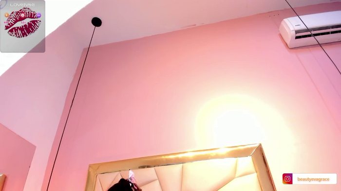 Eva_Grace_