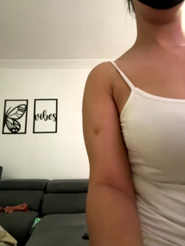 Hot_malak