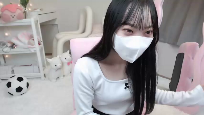 momo_room
