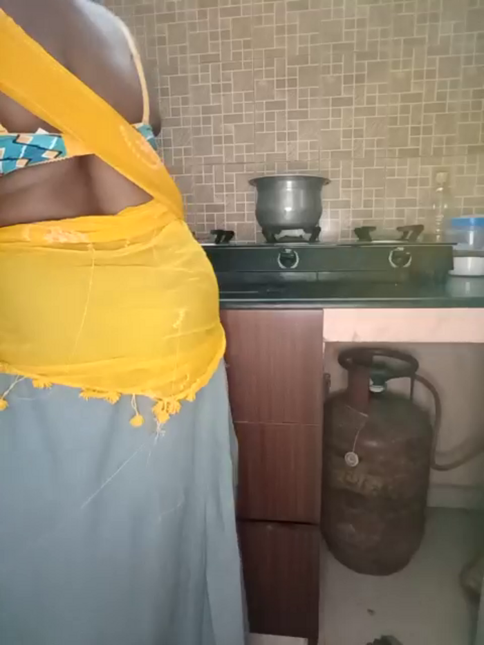 Tamil-hotwife