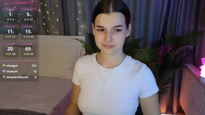 Bb_Scarlett
